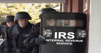 IRS Criminal Investigation Agents Armed with Tactical Gear