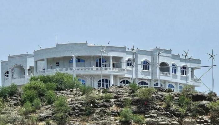 Houthis Seize Yemen Parliament Speaker's Home, Cut Taiz-Aden Lifeline As All-Out War Erupts