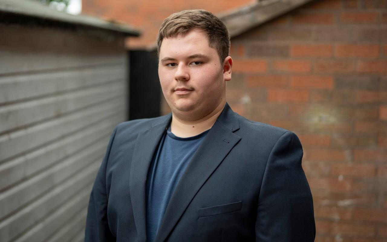 Fashion Police: Fifteen-Year-Old Boy Is Arrested After Joking About How A Politician Dresses