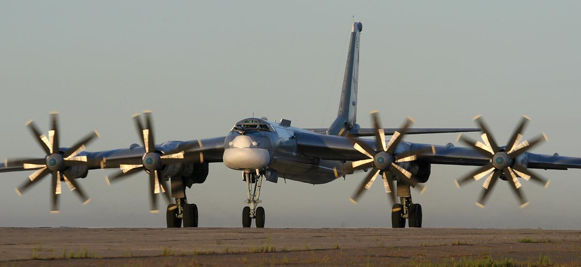 A Tupolev TU-95