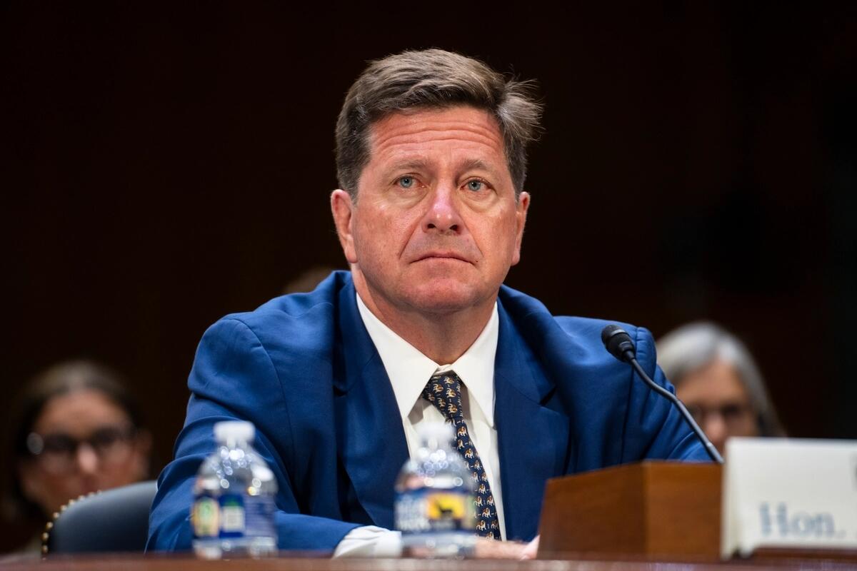 Trump Admin, US Businesses 'Need To Be Wary' Of AI Espionage, Intelligence Chief Warns