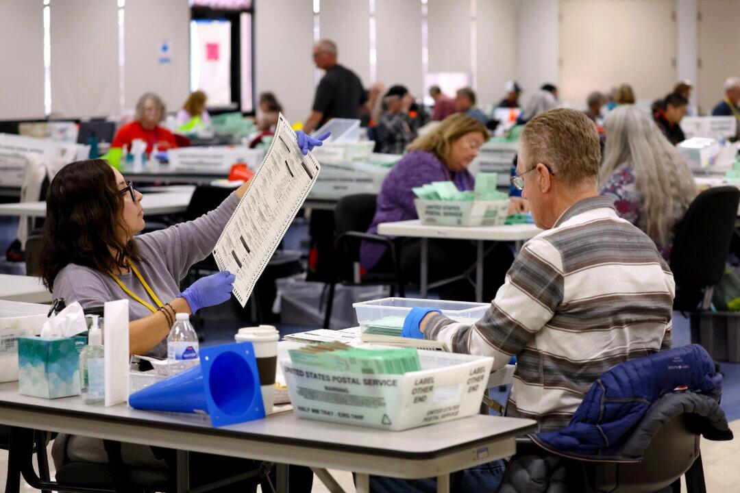 RNC Asks Supreme Court To Reinstate Arizona's Citizenship Check Voting Laws
