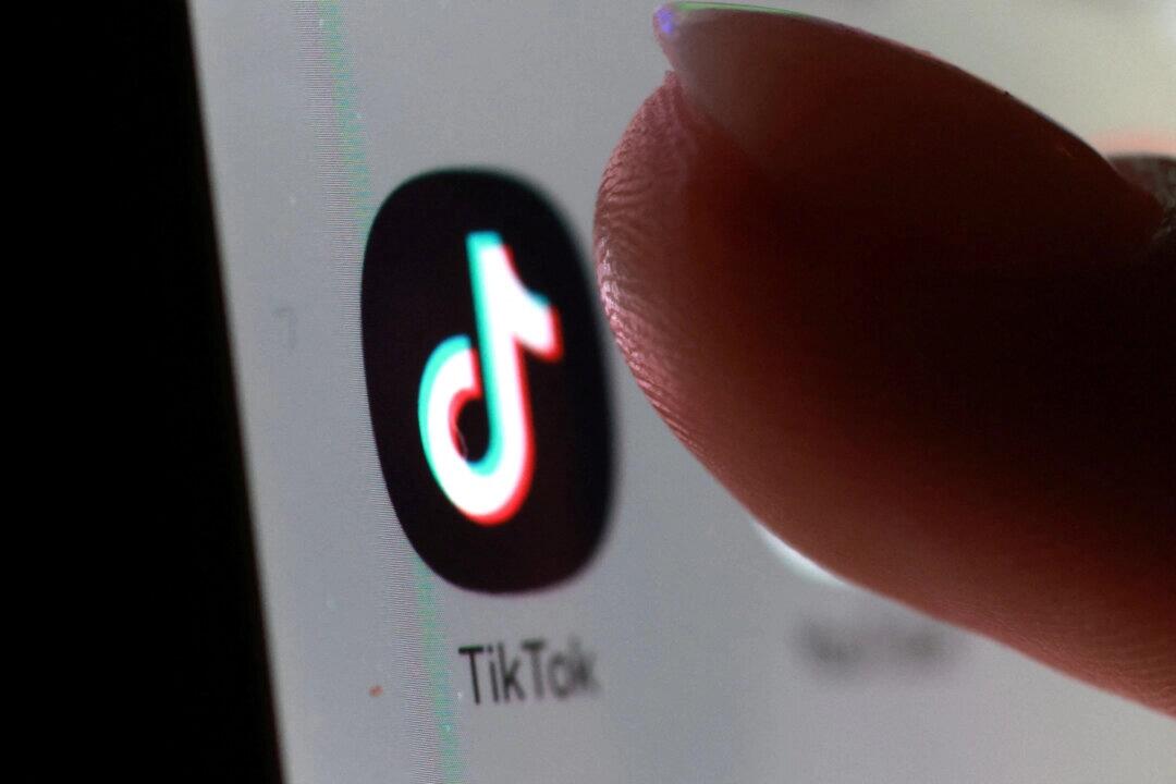 Paris Prosecutors Investigate TikTok Over Youth Suicide Content