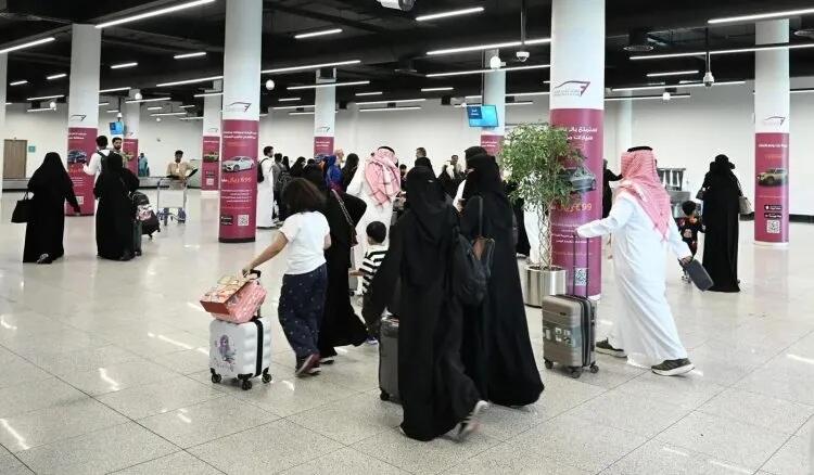 Houthis Attack Multiple Saudi Airports, Wounding Bystanders - Warn Civilian Infrastructure Now In Crosshairs