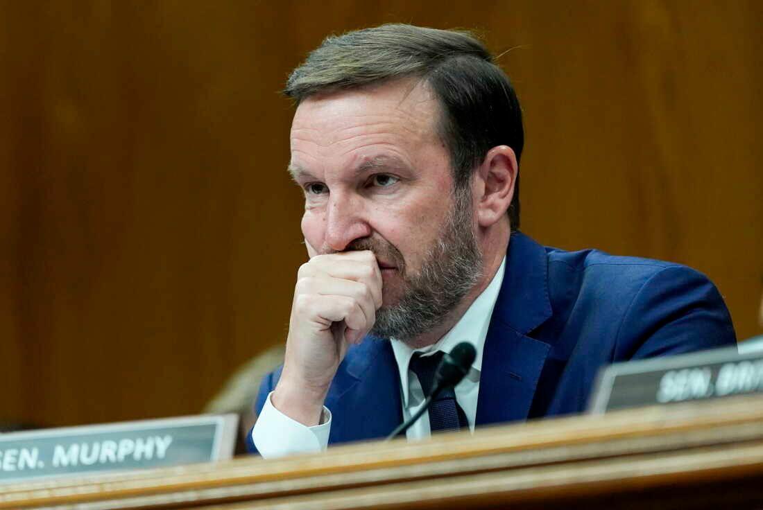 Dem Senator Wants To Regulate The Internet To Prevent Another Trump From Happening