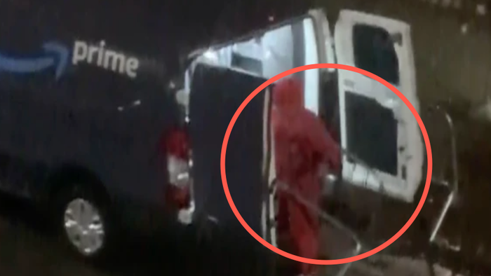 Amazon Confirms Fake Delivery Truck Prowling NYC Streets - Vimarsana News