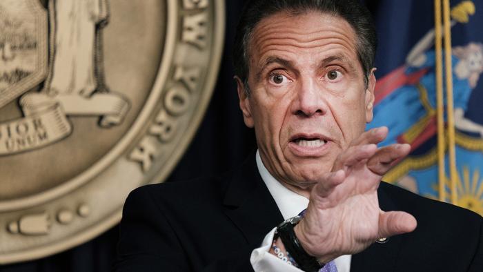 Top Cuomo Aide Resigns As Investigations Drag On - Vimarsana News