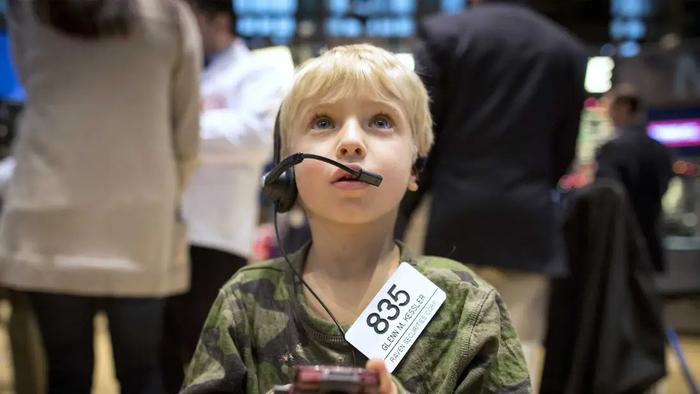 Futures Stuck At 4200 Gamma Pin As Traders Fixate On Meme Stocks - Vimarsana News