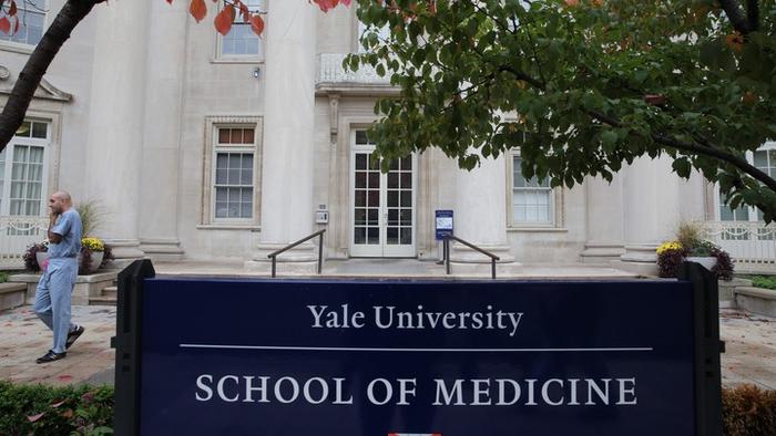 "Unloading A Revolver Into The Head Of Any White Person": Yale Features Violent, Racist Diatribe By Psychiatrist - Vimarsana News