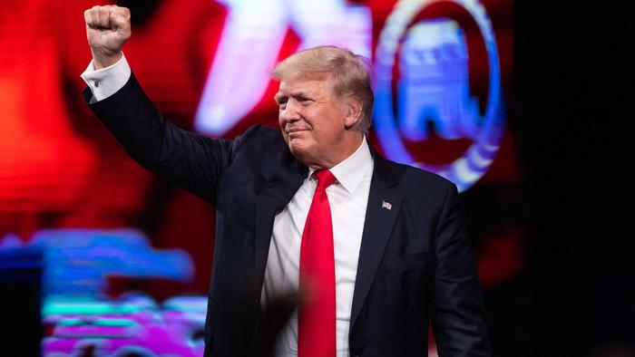 Are Democrats Repeating The Mistakes Of 2016? - Vimarsana News