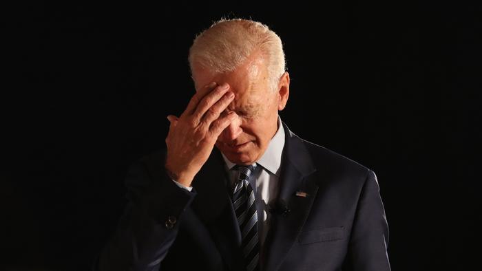 Wall Street Analysts React To Biden's Not-So-Strategic Petroleum Reserve Release - Vimarsana News