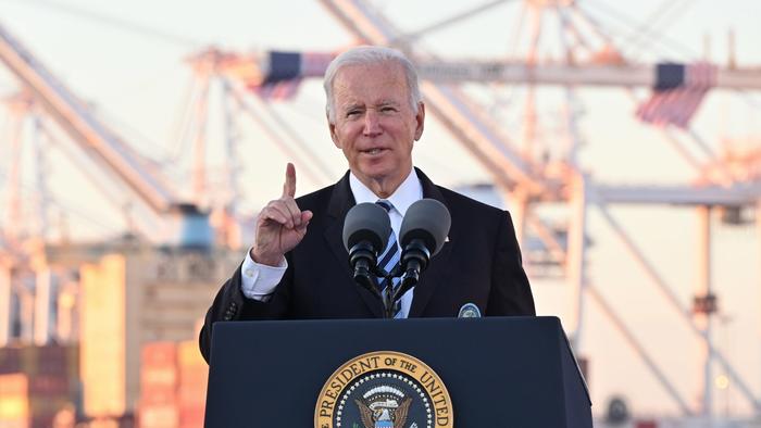 Biden Plan To Clear California Port Congestion Stalls - Vimarsana News