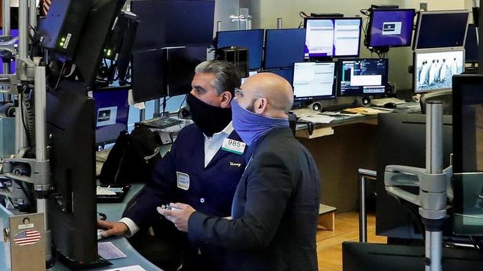 Futures Jump In Volatile Session Dragged By Latest Twists In Omicron Saga - Vimarsana News