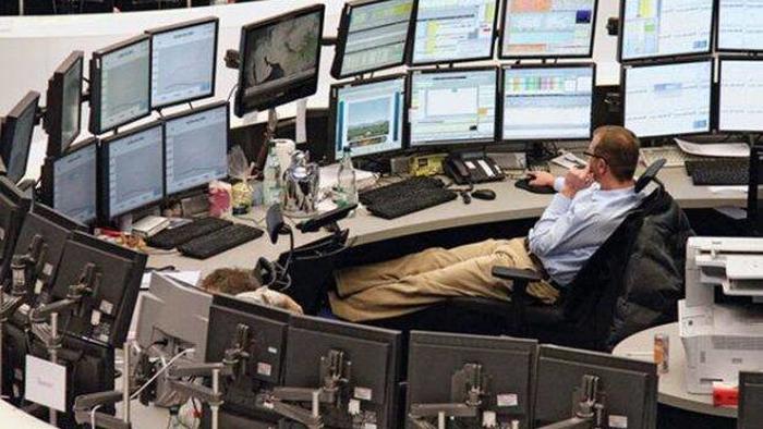Futures Coiled Ahead Of Today's Highly Anticipated Powell Announcement - Vimarsana News