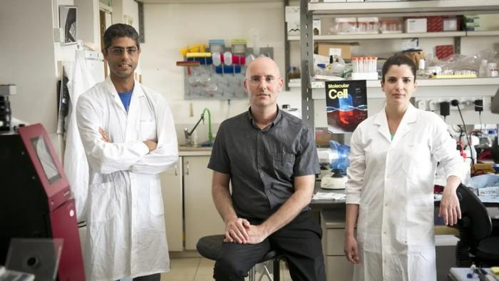 "Doomed To Fail" - Top Immunologist Blasts Global COVID Response Driven By "False Propaganda"