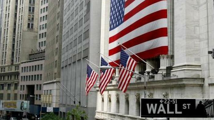 Biden Team Briefs Wall Street Banks On Looming Russia Sanctions, Including 'Nuclear Option' - Vimarsana News