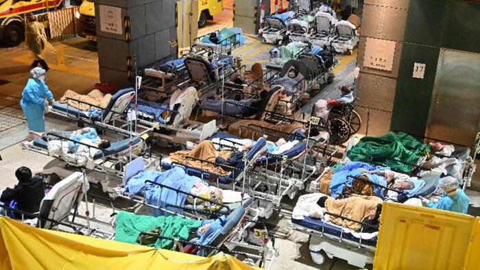 "Sick And Tired" - Elderly Patients Crowd Makeshift Tents As Hong Kong Hospitals Overrun - Vimarsana News