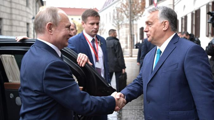 Hungary's Orbán "Answers" Biden Troop Hosting Request: Flies To Moscow For Marathon Meeting With Putin - Vimarsana News