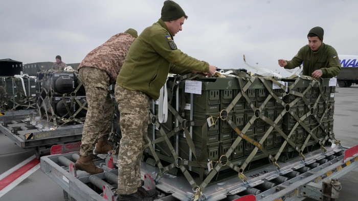 Biden Prepping Yet Another Huge Ukraine Arms Package As Total Military Aid Nears $3BN - Vimarsana News