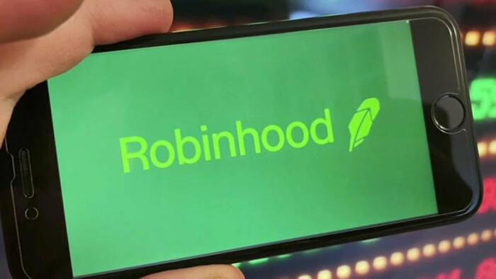 Robinhood To Fire 9% Of Full-Time Employees