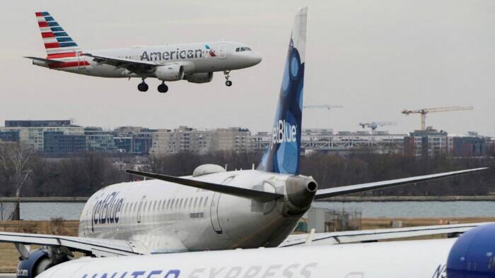 18 Major Airlines, FAA, And DOT To Be Sued Over COVID Vaccine Mandates - Vimarsana News