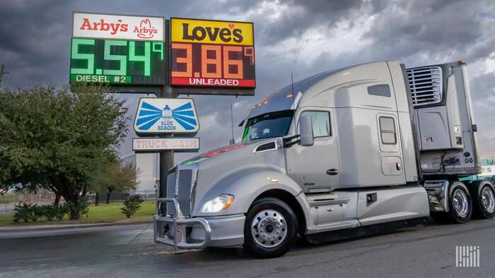 Diesel Rationing Could Hit East Coast This Summer, Refinery Owner Says - Vimarsana News