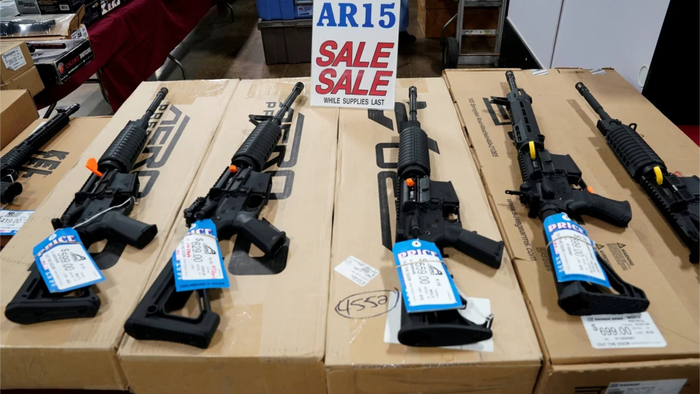 New York Governor To Raise Age Limit For Semi-Automatic Rifle Purchases, Ban Body Armor - Vimarsana News
