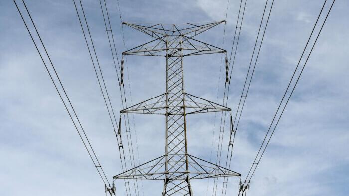 1000s Of Sydney Homes Plunged Into Darkness As Aussie 'Price Cap' Policy Sparks Energy Shortage - Vimarsana News