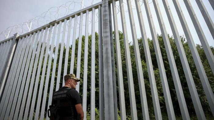Poland Completes Belarus Border Wall To Repel Middle East And African Migrants - Vimarsana News