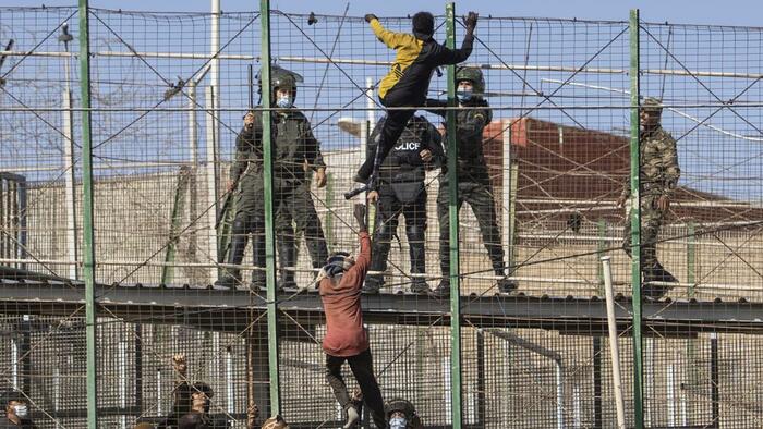 Watch: 18 Dead, 76 Injured As 1000s Of African Migrants Storm Spanish Exclave of Melilla