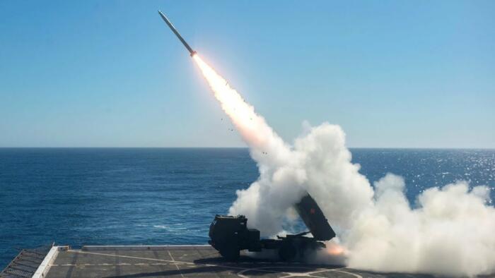 Biden Unveils Longer Range Rockets For Ukraine, Stresses 'We Don't Seek NATO-Russia War' - Vimarsana News