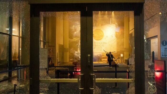 BLM Supporter Sentenced To 10 Years Prison For Violence During Portland Riots - Vimarsana News