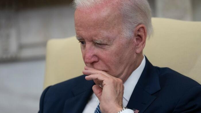 Former White House Physician Says "Biden Won't Finish His Term"