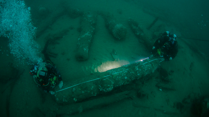 Divers Reveal "Historic Maritime Discovery" Of Royal Ship That Sank With King James II - Vimarsana News