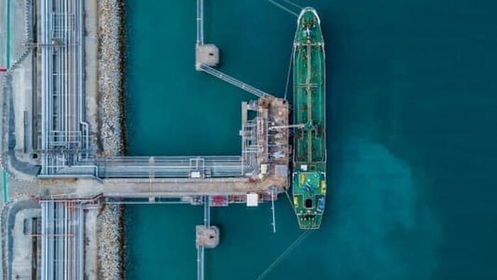 Tanker Companies Race To Ship Russian Oil Ahead Of New Sanctions - Vimarsana News
