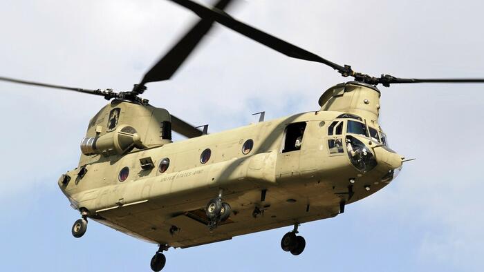 US Army Grounds Entire Fleet Of Chinook Helicopters After Reports Of "Engine Fires" - Vimarsana News