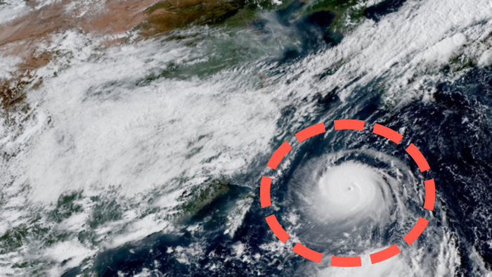 Super Typhoon Barrels Towards China, Major Shipping Lanes In Path - Vimarsana News