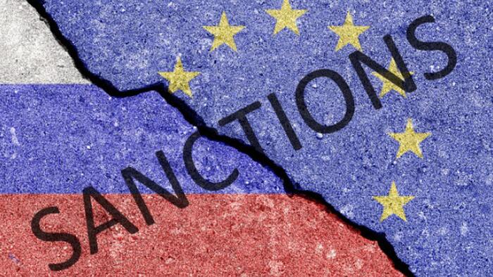 Ron Paul: Europe Commits Suicide By Sanctions