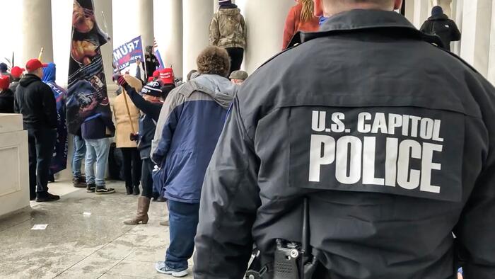 Whistleblowers Allege Intelligence, Command-And-Control Failures At US Capitol Police, Lawmaker Says - Vimarsana News