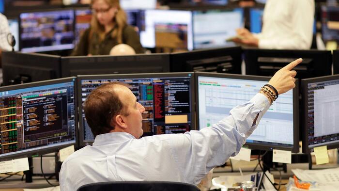 Futures, Euro, Oil All Jump As Dollar Tumbles - Vimarsana News