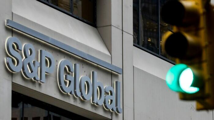 Corporate Defaults Would More Than Double Even In Mild Recession, S&P Global Warns - Vimarsana News