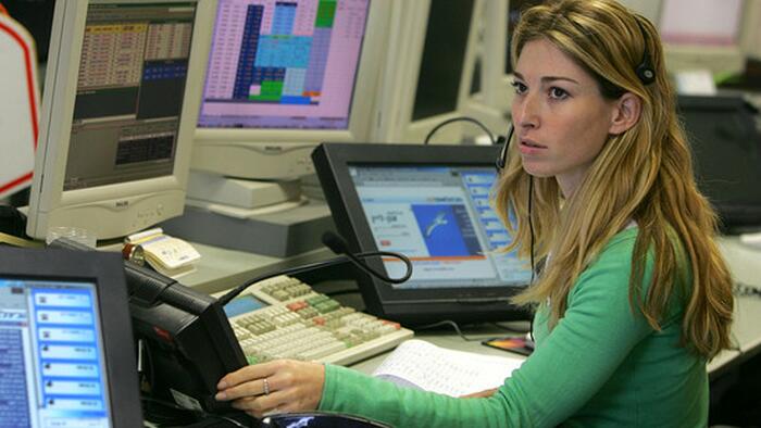 Futures Sink To Session Lows As Sentiment Sours - Vimarsana News
