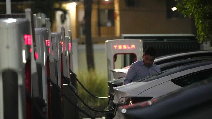 Czechia Admits EU's EV Charger Network Plan Will Probably Fail - Vimarsana News