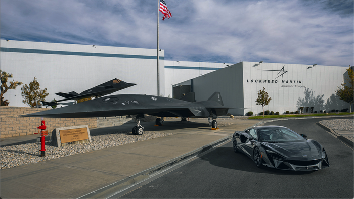 Supercar Maker McLaren Teams Up With Lockheed Martin Skunk Works - Vimarsana News