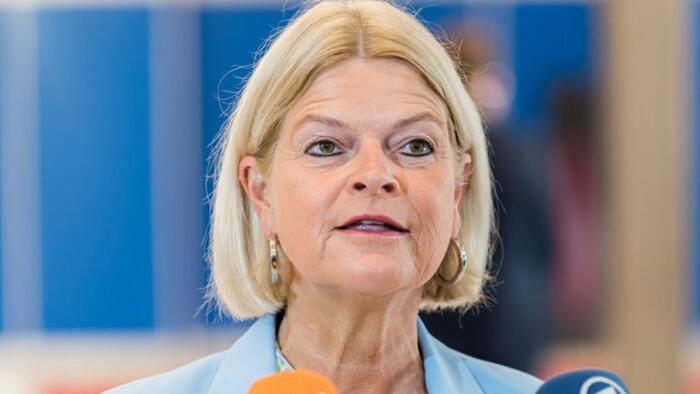 Austrian Defense Minister Warns Europeans Are Unprepared For Coming Days-Long Blackouts - Vimarsana News