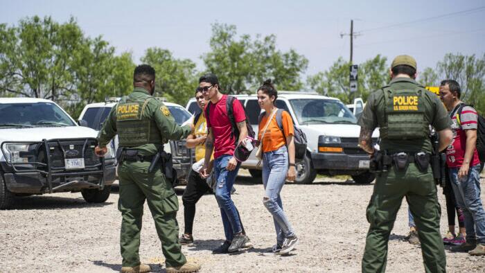 NextImg:Biden Administration Releases Over 1,300 Criminal Illegal Immigrants In 1 Month