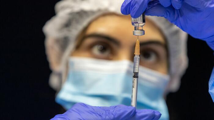 NextImg:Australian Health Authorities Call For More COVID Boosters... But The Public Says No