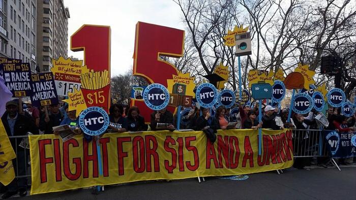 NextImg:The Minimum Wage Does More Harm Than Good