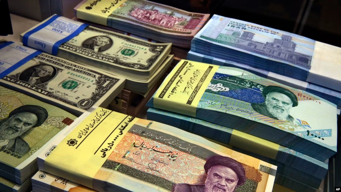 NextImg:Iran, Russia Integrate Banking Systems To Bypass Sanctions