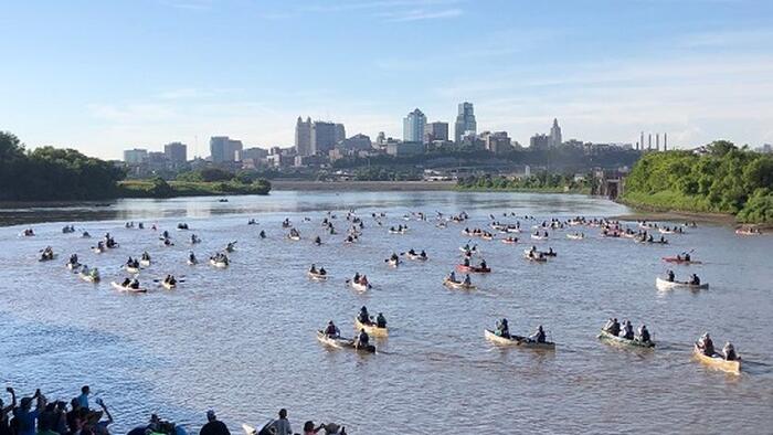The 1970s: From Rotting Carcasses Floating In The River To Kayak Races - Vimarsana News